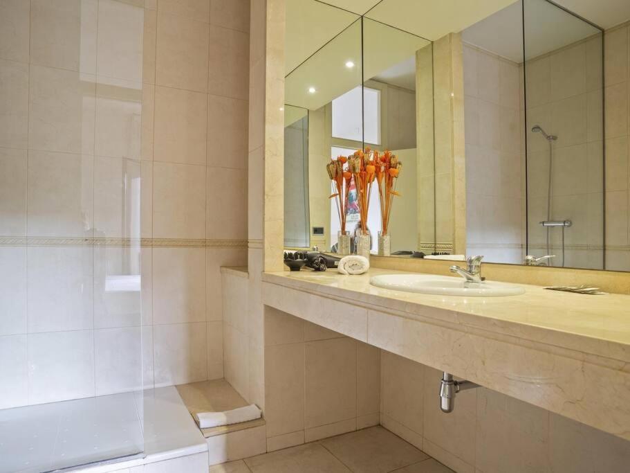 ¡Apartamento En El Centro De Barcelona! Exterior foto